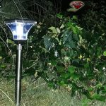 چراغ باغی استیل خورشیدی پرنور