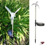 چراغ خورشیدی طرح پرنده باغچه ای